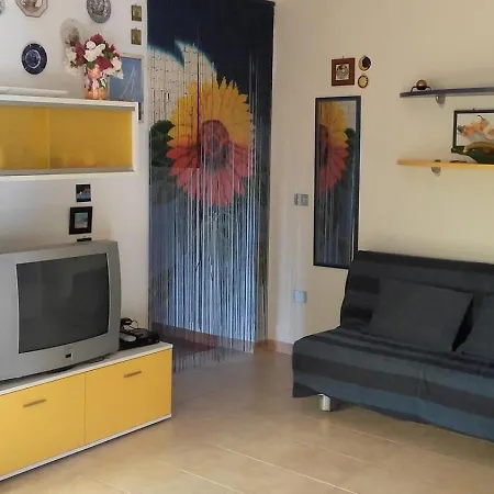 Сasa de vacaciones Casa In Villaggio Con Piscine *